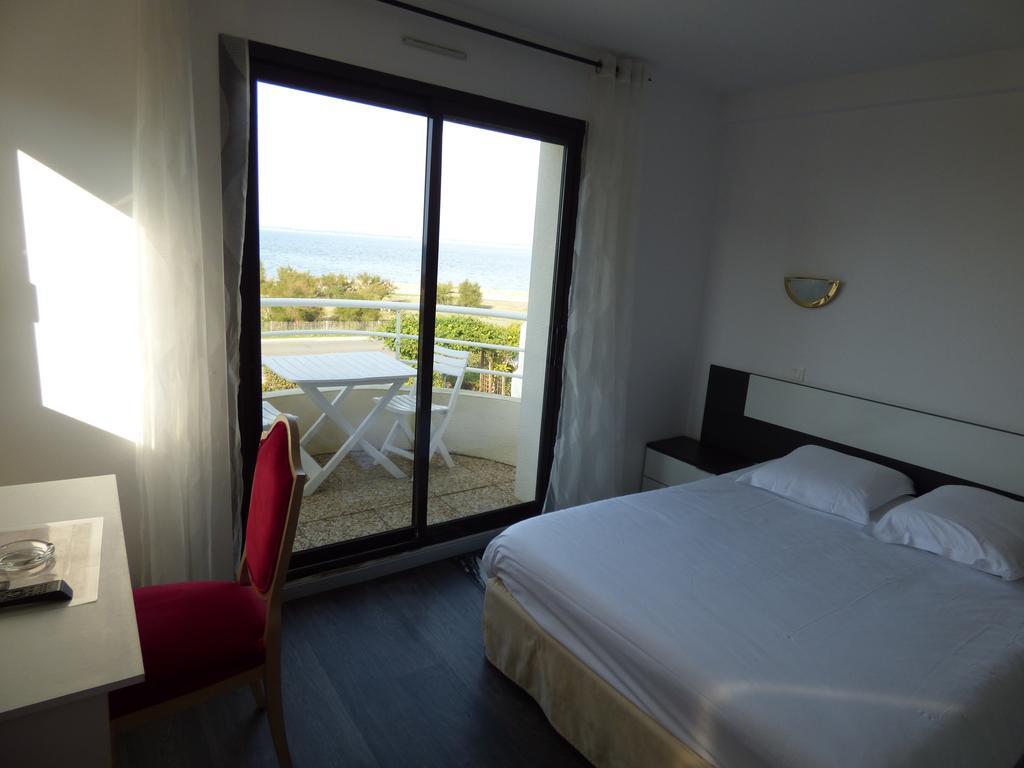 Hotel Castel Moor Le Croisic Exterior photo